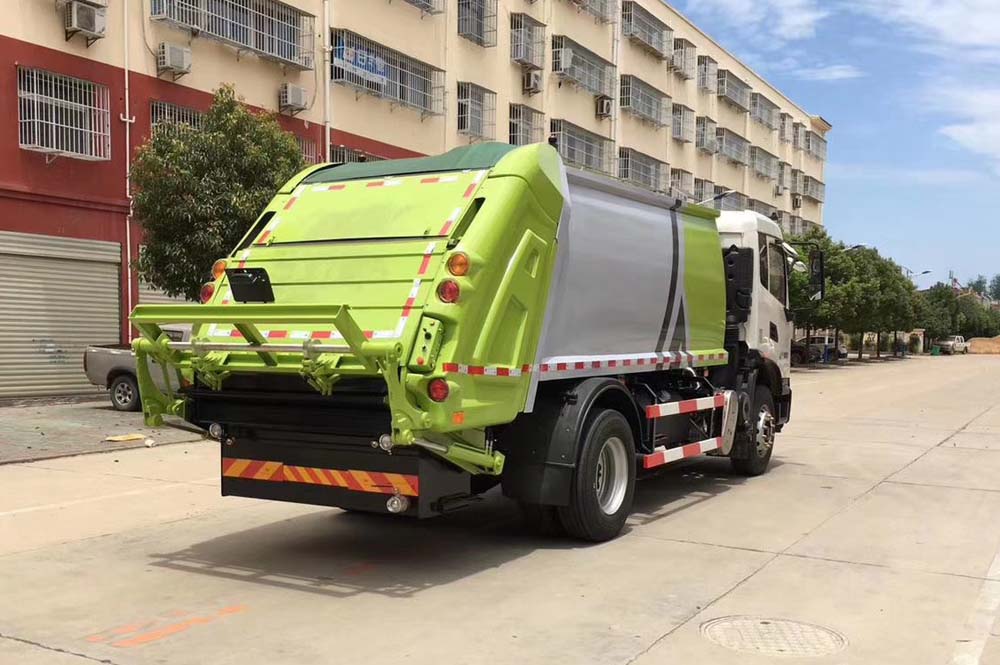 新款國(guó)六12方東風(fēng)天錦新款壓縮式垃圾車(chē)上市圖片5